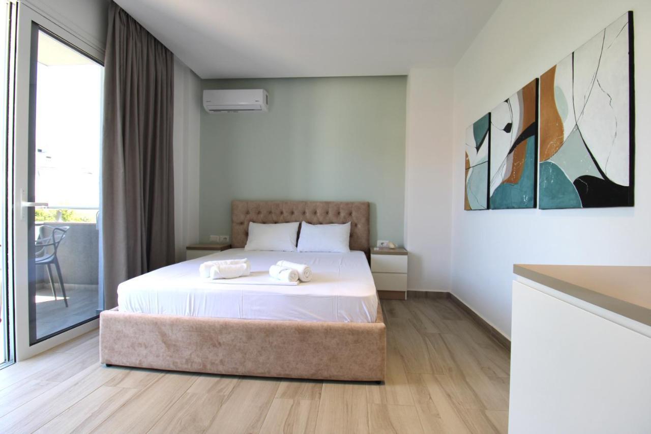 Hotel Bega Ksamil Esterno foto